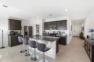 1046 Appaloosa Ln, Rosharon, TX 77583 - Photo 6