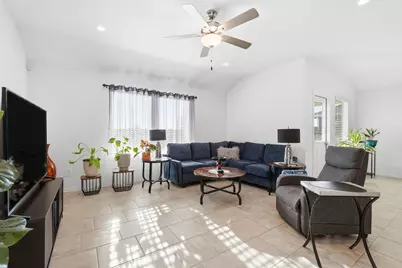 1046 Appaloosa Lane, Rosharon, TX 77583 - Photo 12