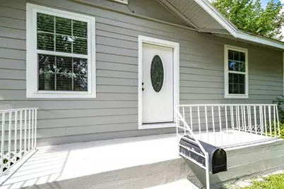 3201 Iowa Street, Baytown, TX 77520 - Photo 10