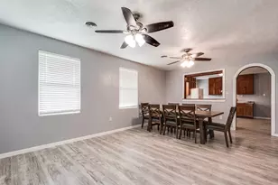 3201 Iowa St, Baytown, TX 77520 - Photo 12