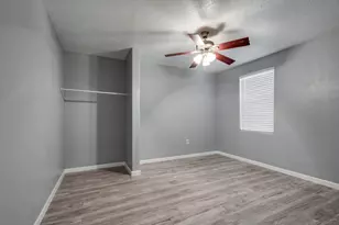 3201 Iowa St, Baytown, TX 77520 - Photo 24