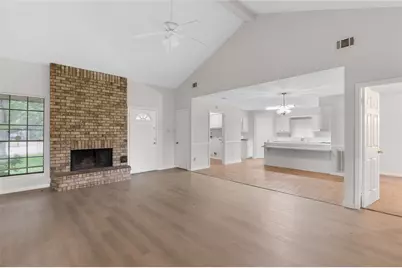 7935 Yellow Pine Drive, Houston, TX 77040 - Photo 4