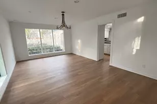 372 Robbins Dr, Houston, TX 77024 - Photo 8