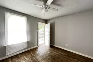 6823 Ave E, Houston, TX 77011 - Photo 4