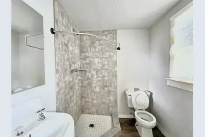 6823 Avenue E, Houston, TX 77011 - Photo 6