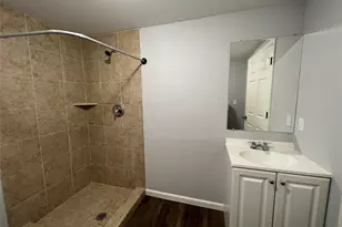 6823 Ave E, Houston, TX 77011 - Photo 14