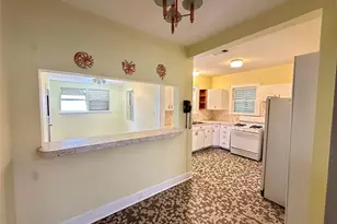 3828 Ave S 1/2, Galveston, TX 77550 - Photo 8