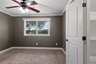 1242 County Rd 857, Alvin, TX 77511 - Photo 12