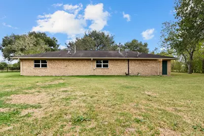 1242 County Road 857, Alvin, TX 77511 - Photo 16