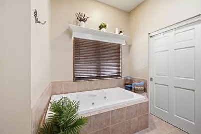 19412 Greenhill Drive, Helotes, TX 78023 - Photo 20
