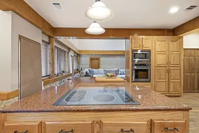 19412 Greenhill Drive, Helotes, TX 78023 - Photo 12