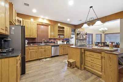 19412 Greenhill Drive, Helotes, TX 78023 - Photo 14