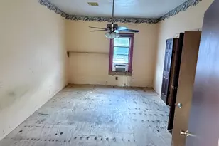 419 W 2nd St, Freeport, TX 77541 - Photo 4