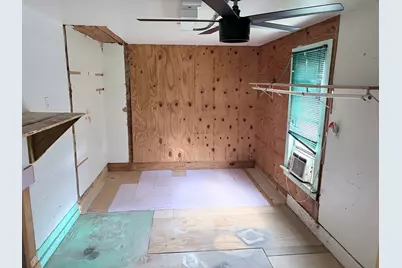 419 W 2nd Street, Freeport, TX 77541 - Photo 6