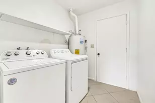 7302 Redding Rd, Houston, TX 77036 - Photo 24