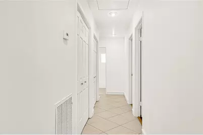 7302 Redding Road, Houston, TX 77036 - Photo 6