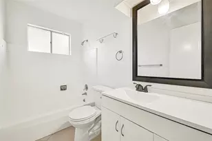 7302 Redding Rd, Houston, TX 77036 - Photo 10