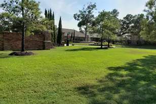 9014 Meacom Dr, Conroe, TX 77384 - Photo 36