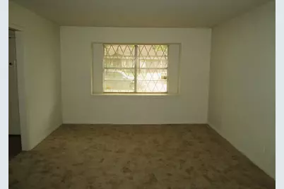 5910 Ariel, Houston, TX 77074 - Photo 2