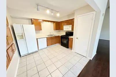1118 W Belgravia Drive, Pearland, TX 77584 - Photo 4