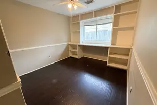 1118 W Belgravia Dr, Pearland, TX 77584 - Photo 6