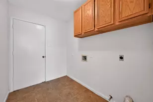 914 W Peach Hollow Cir, Pearland, TX 77584 - Photo 14