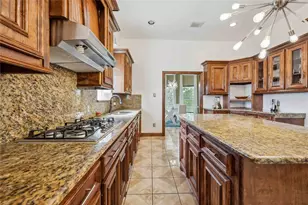 5027 Creekmont Dr, Houston, TX 77091 - Photo 14