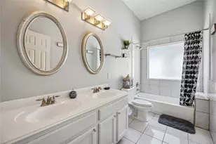 5027 Creekmont Dr, Houston, TX 77091 - Photo 18