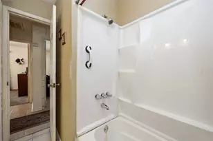 7337 Howton St, Houston, TX 77028 - Photo 14