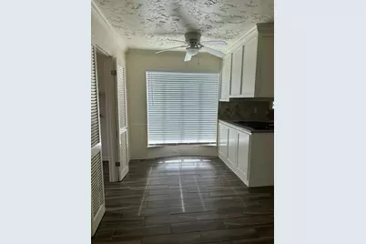 11719 Scottsdale Drive, Meadows Place, TX 77477 - Photo 6