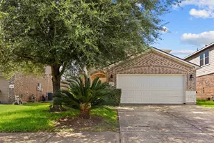 16454 Peyton Stone Cir, Houston, TX 77049 - Photo 2