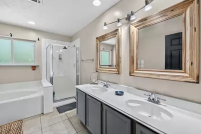 129 N Rainbow Ridge Circle, The Woodlands, TX 77381 - Photo 26