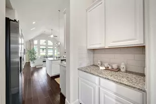 15 S Lochwood Way, Tomball, TX 77375 - Photo 16