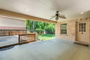 103 Breezy Point Pl, The Woodlands, TX 77381 - Photo 42