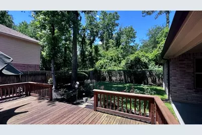103 Breezy Point Place, The Woodlands, TX 77381 - Photo 6