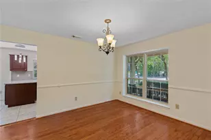 103 Breezy Point Pl, The Woodlands, TX 77381 - Photo 10