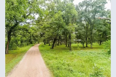 202 Jones Road, Angleton, TX 77515 - Photo 1