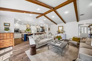 10931 Piping Rock Ln, Houston, TX 77042 - Photo 4