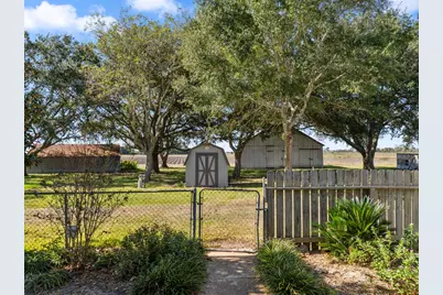 14309 Vrlla Road, Guy, TX 77444 - Photo 16