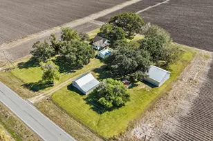 14309 Vrlla Rd, Guy, TX 77444 - Photo 8