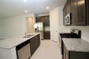 64 Ashe Juniper Wy, Magnolia, TX 77354 - Photo 6