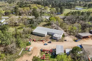 1893 US Hwy 190 Dr, Huntsville, TX 77340 - Photo 14