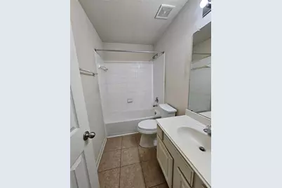 13231 Barrow Point Lane, Houston, TX 77014 - Photo 18