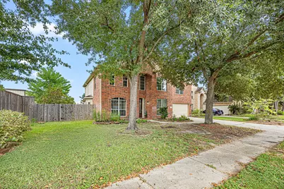 25993 N Royal Emerald Ln, Kingwood, TX 77339 - Photo 2