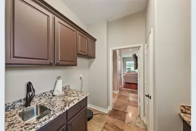 127 W Palm Boulevard, Montgomery, TX 77356 - Photo 16