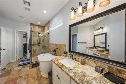 127 W Palm Boulevard, Montgomery, TX 77356 - Photo 22