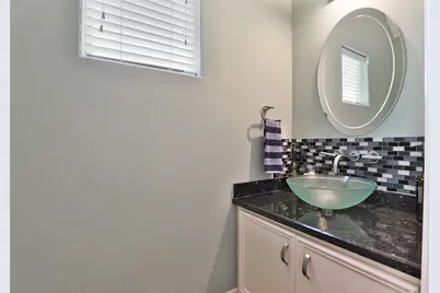 826 E 29th Street, Houston, TX 77009 - Photo 12