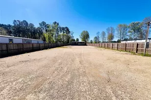 960 County Rd 5021, Cleveland, TX 77327 - Photo 2