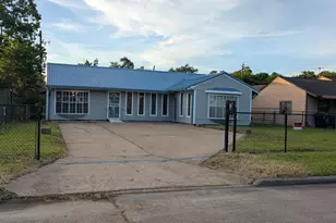 5711 Doolittle Blvd, Houston, TX 77033 - Photo 1