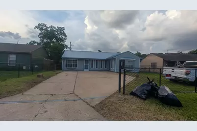 5711 Doolittle Boulevard #1, Houston, TX 77033 - Photo 10